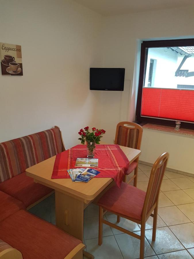 Kleine Nixe Hummer Cuxhaven Exterior foto